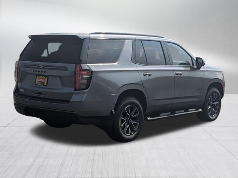 Used 2021 Chevrolet Tahoe Z71 w/ Luxury Package AWD/4WD image 7