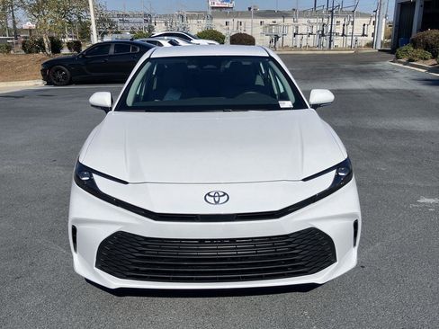 New 2026 Toyota Camry LE image 8