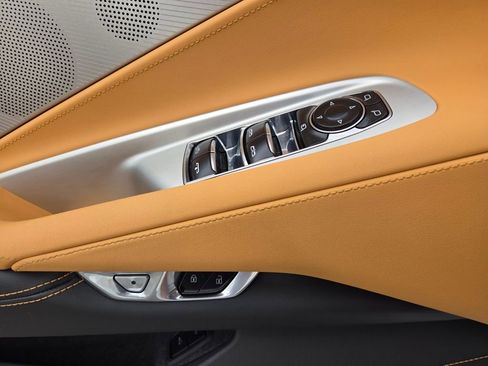 Certified 2022 Chevrolet Corvette 2LT image 21