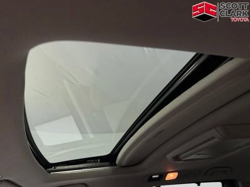 Used 2016 Honda Odyssey EX-L image 27