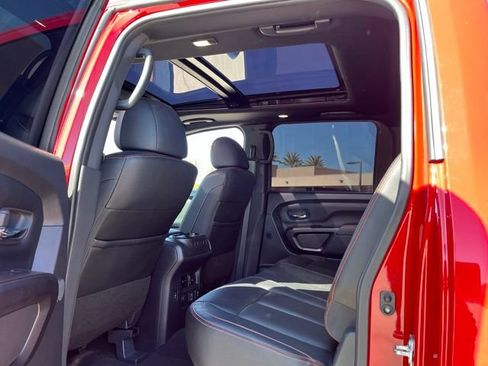 Used 2023 Nissan Titan PRO-4X w/ Pro-4x Convenience Package AWD/4WD image 14