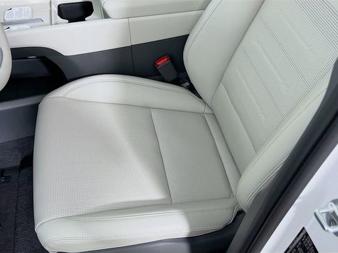 New 2026 Hyundai Santa Fe Limited AWD/4WD image 18