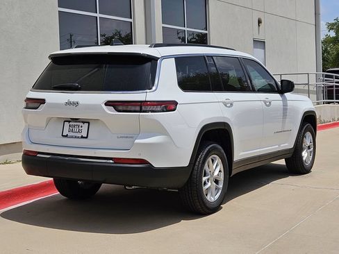 New 2026 Jeep Grand Cherokee L 2WD image 3