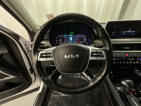 Used 2022 Kia Telluride SX FWD image 11