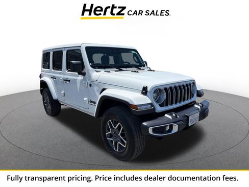 Used 2025 Jeep Wrangler Unlimited Sahara AWD/4WD image 1