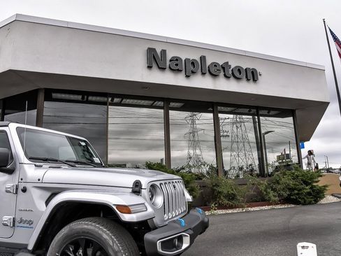 Used 2023 RAM 3500 Tradesman image 9