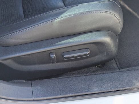 Used 2019 Honda Accord Touring image 35