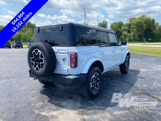 Used 2025 Ford Bronco Outer Banks AWD/4WD image 9
