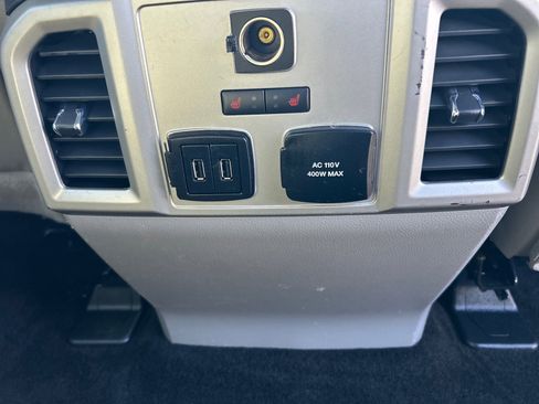 Certified 2018 Ford F150 Lariat w/ Equipment Group 502A Luxury image 21