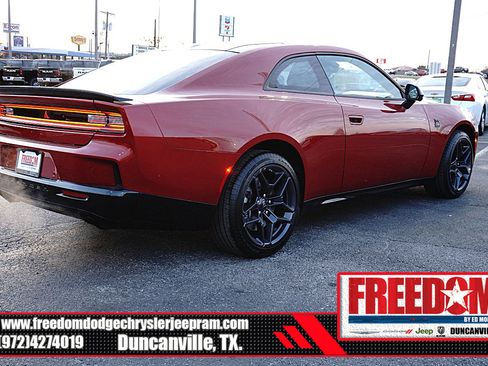 New 2026 Dodge Charger Daytona Scat Pack image 5