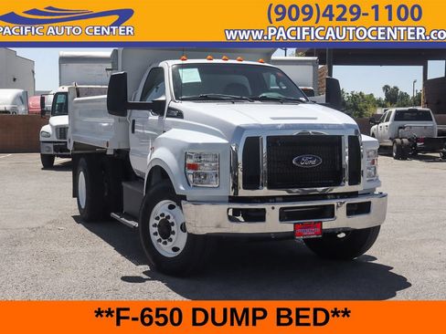 Used 2022 Ford F650 2WD Regular Cab Super Duty image 1