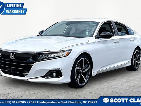 Used 2021 Honda Accord Sport image 3