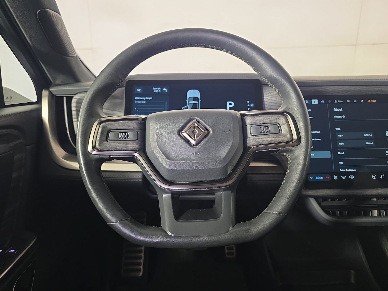 Used 2022 Rivian R1T Adventure AWD/4WD image 26