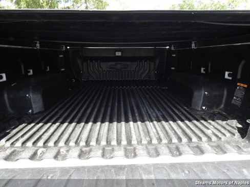 Used 2020 Chevrolet Silverado 1500 LT w/ Trailering Package AWD/4WD image 17