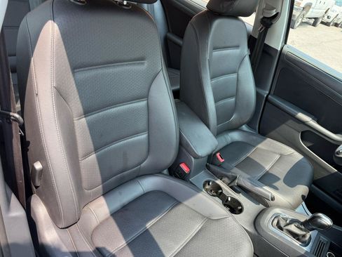 Used 2014 Volkswagen Jetta SE FWD image 9