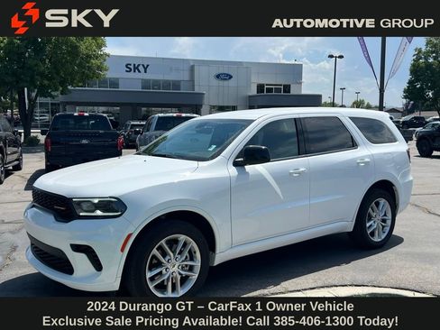 Used 2024 Dodge Durango GT image 1