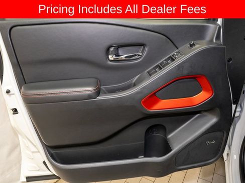 Certified 2025 Nissan Frontier PRO-4X w/ Pro Premium Package AWD/4WD image 12