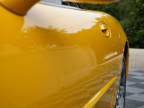 Used 2000 Chevrolet Corvette Convertible w/ Memory Pkg RWD image 36