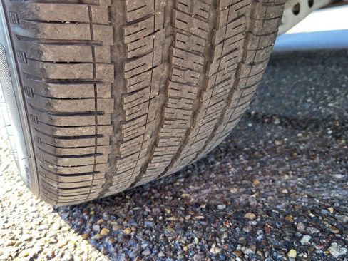 Used 2023 Chevrolet Malibu LT image 32