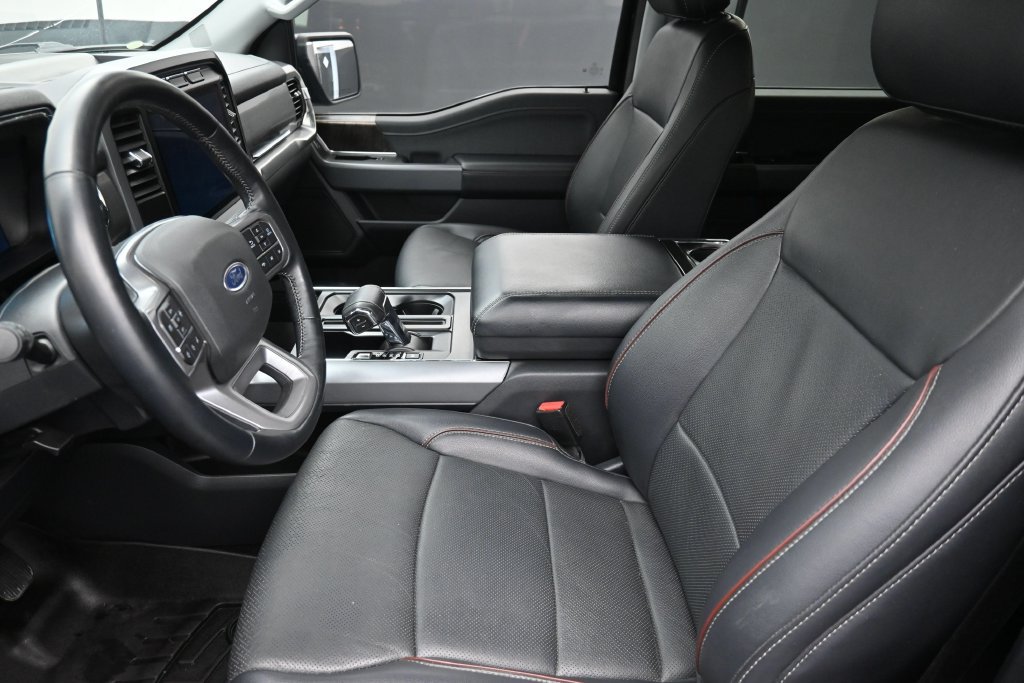 Used 2021 Ford F150 Lariat RWD image 19