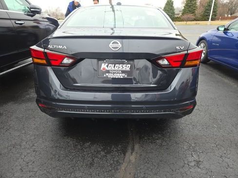 Used 2021 Nissan Altima 2.5 SV image 5