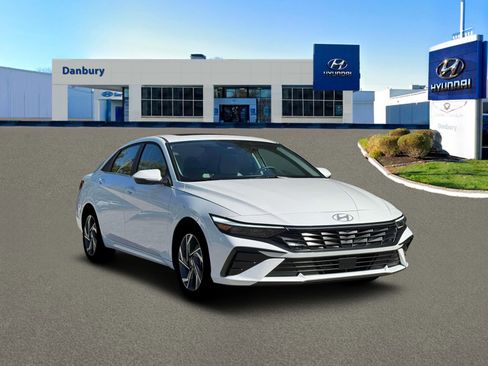 New 2026 Hyundai Elantra Limited FWD image 11