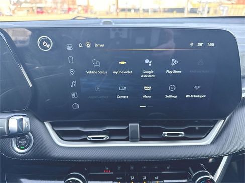 Used 2025 Chevrolet Equinox LT image 13