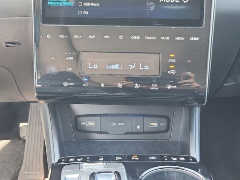 Used 2022 Hyundai Tucson Limited image 18