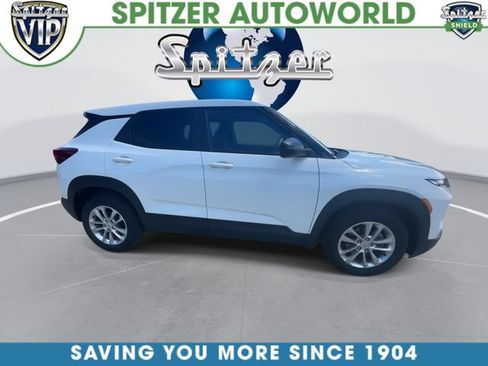 Used 2024 Chevrolet TrailBlazer LS w/ LS Convenience Package FWD image 11