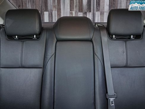 Used 2013 Toyota Avalon XLE Premium FWD image 23