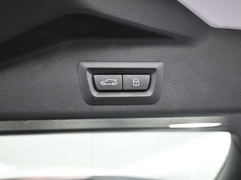 Used 2024 BMW X5 xDrive40i w/ Premium Package AWD/4WD image 25