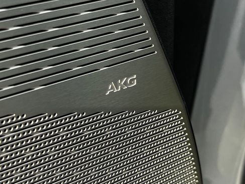 New 2026 Cadillac Optiq Luxury 1 image 8