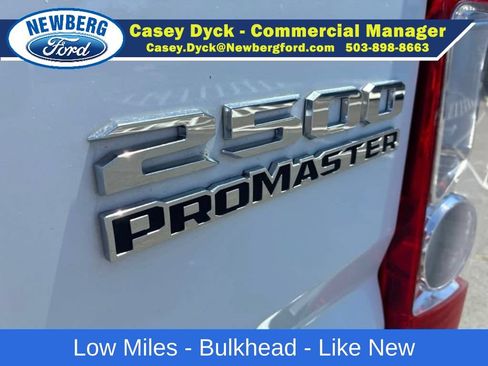 Used 2025 RAM ProMaster 2500 w/ U-Haul Equipment Group FWD image 10