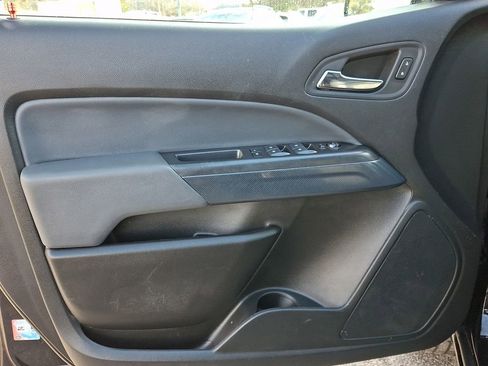 Used 2022 Chevrolet Colorado Z71 image 13