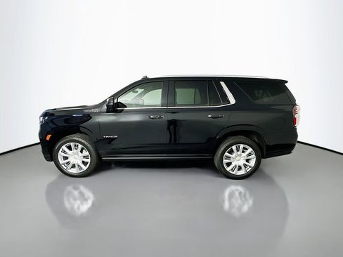 Used 2024 Chevrolet Tahoe High Country AWD/4WD image 4