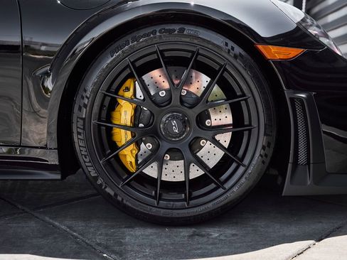 Used 2018 Porsche 911 GT2 RS RWD image 31