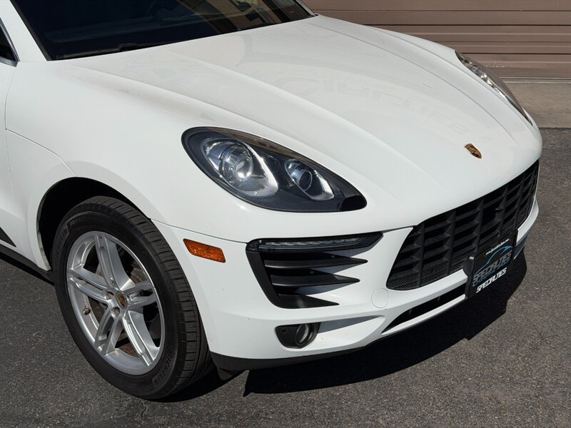Used 2018 Porsche Macan S AWD/4WD image 10