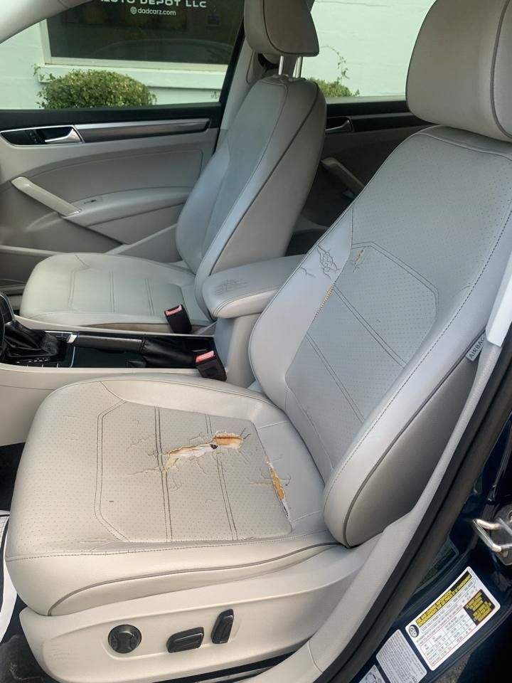 Used 2018 Volkswagen Passat 2.0T R-Line FWD image 7