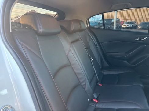 Used 2015 MAZDA MAZDA3 i Grand Touring image 16