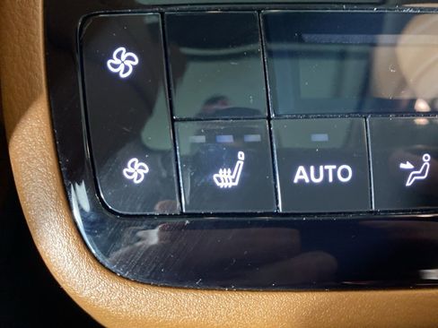 Used 2023 INFINITI QX60 Sensory w/ Cargo Package image 28