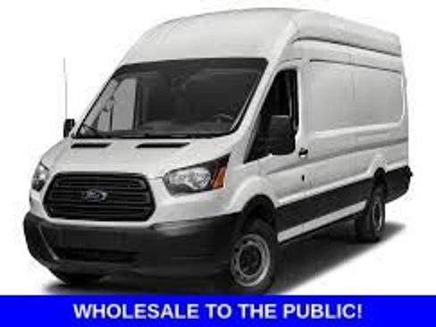Used 2017 Ford Transit 250 130 Low Roof RWD image 1