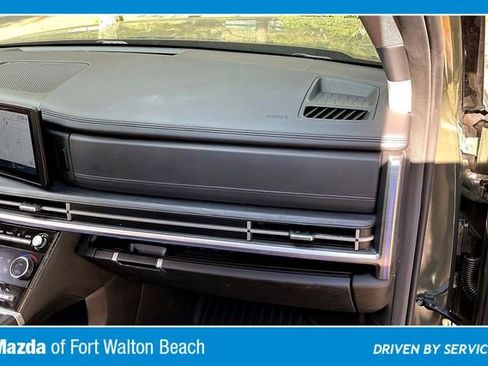 Used 2024 Hyundai Santa Fe Limited image 22