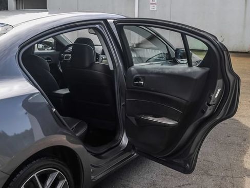 Used 2022 Acura ILX w/ Premium Package FWD image 17