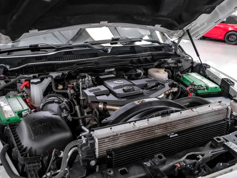 Used 2018 RAM 3500 Laramie w/ Cold Weather Group image 47
