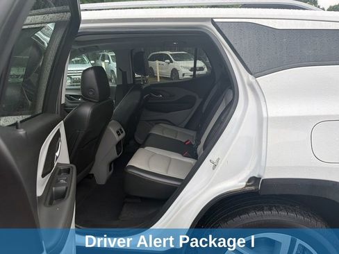 Used 2020 GMC Terrain SLT w/ Preferred Package FWD image 11