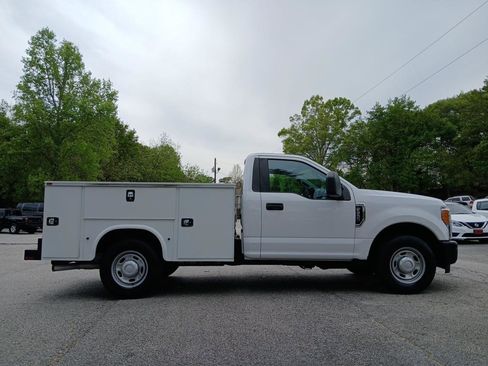 Used 2017 Ford F250 XL image 5