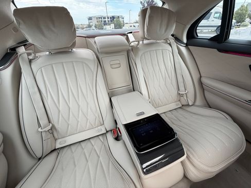 Used 2025 Mercedes-Benz S 63 AMG S image 18