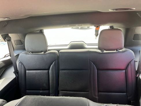 Used 2023 Chevrolet Tahoe LT w/ Luxury Package image 11