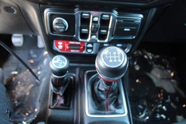 Used 2021 Jeep Gladiator Rubicon AWD/4WD image 28