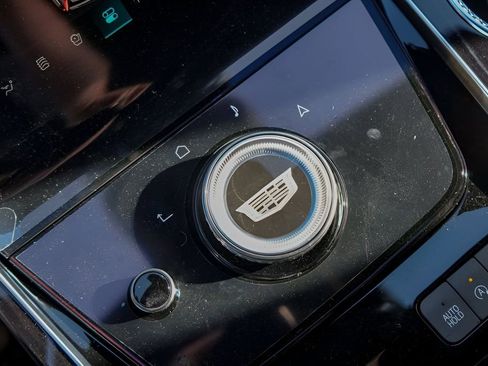 New 2026 Cadillac Escalade ESV Sport w/ Touring Package AWD/4WD image 14